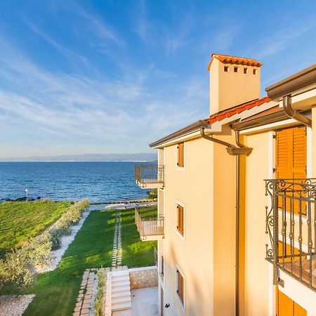 Luxury Apartments Villa Matea 2 マリンスカ エクステリア 写真