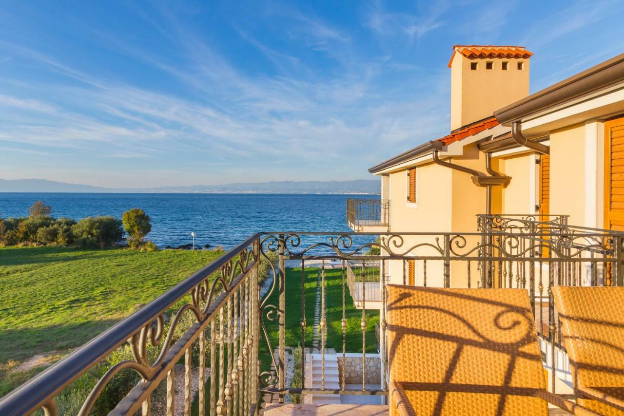 Luxury Apartments Villa Matea 2 マリンスカ エクステリア 写真