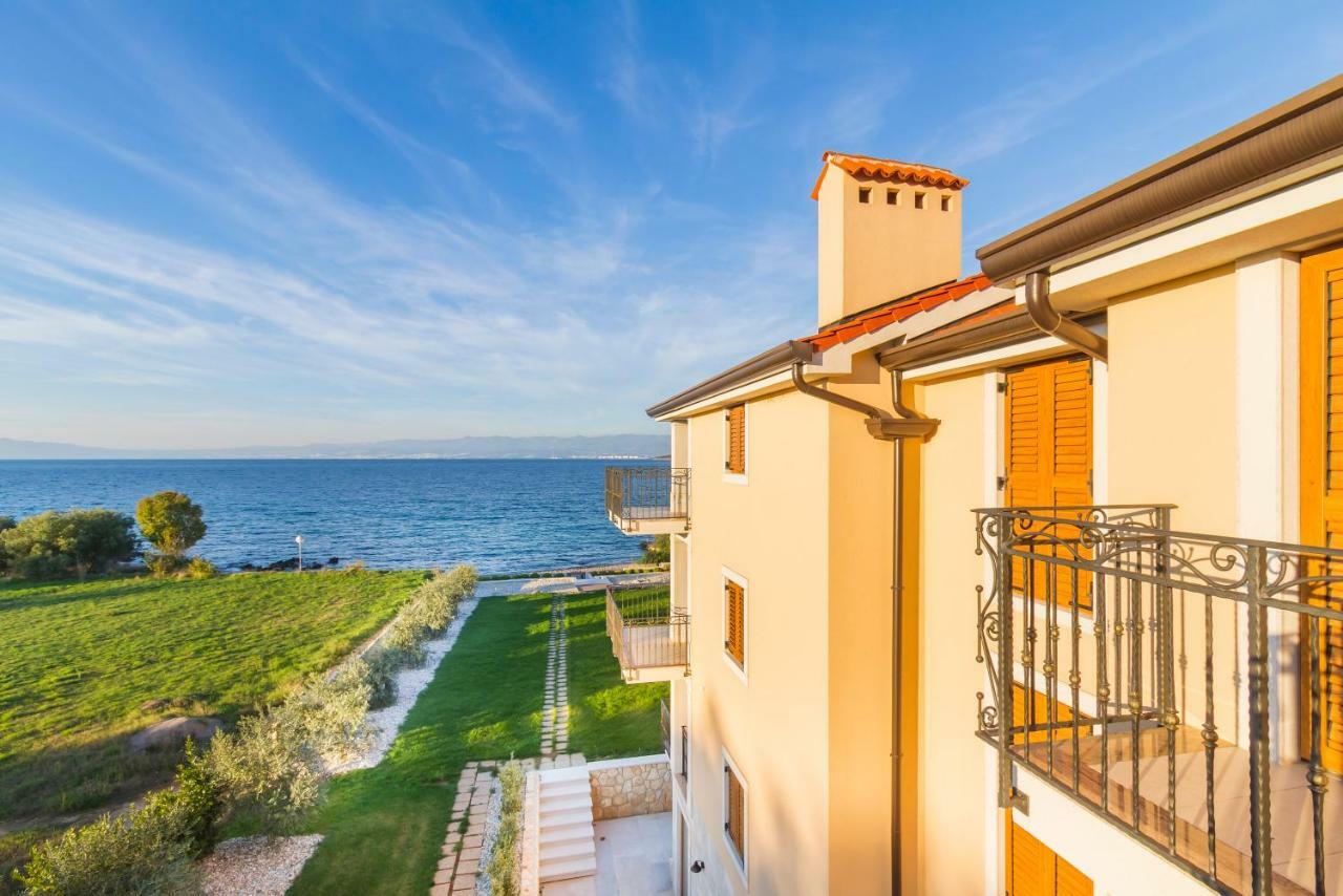 Luxury Apartments Villa Matea 2 マリンスカ エクステリア 写真